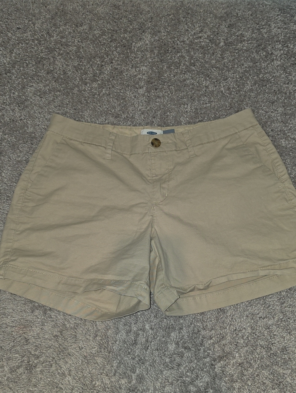 Old Navy Women's Light Khaki Bermuda Shorts